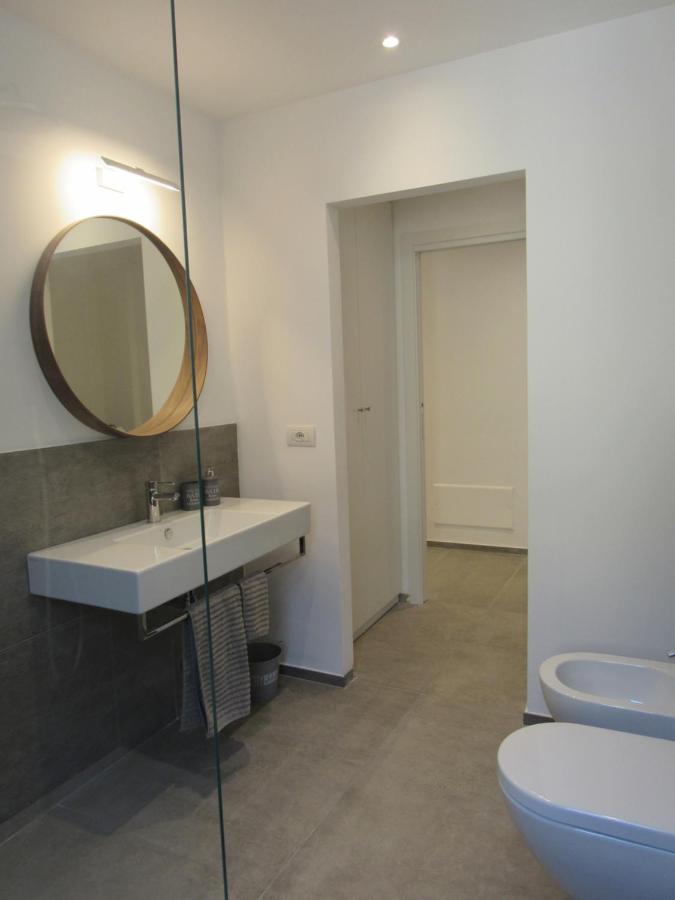 Make A Wish - Near The Center With Private Parking Como Exterior foto