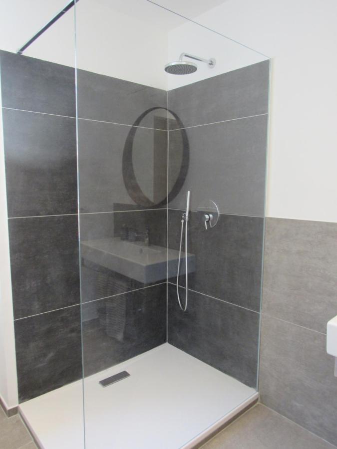 Make A Wish - Near The Center With Private Parking Como Exterior foto